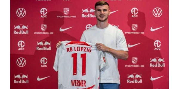 RasenBallsport Leipzig e. V. revient au meilleur buteur de l'histoire de l'équipe